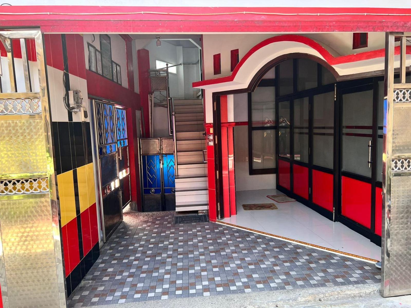 Griyo Tombo Kangen Sarangan Exterior photo
